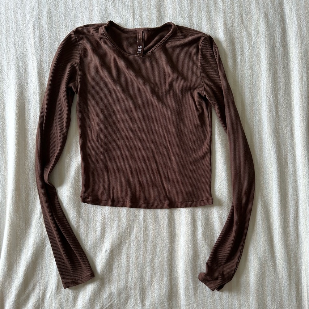 SKIMS Brown Long Sleeve Ribbed Top